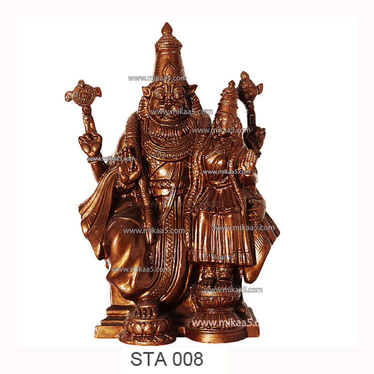 Narasimhar With Lakshmi Statue
