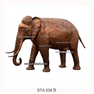 Gaint Elephant Statue